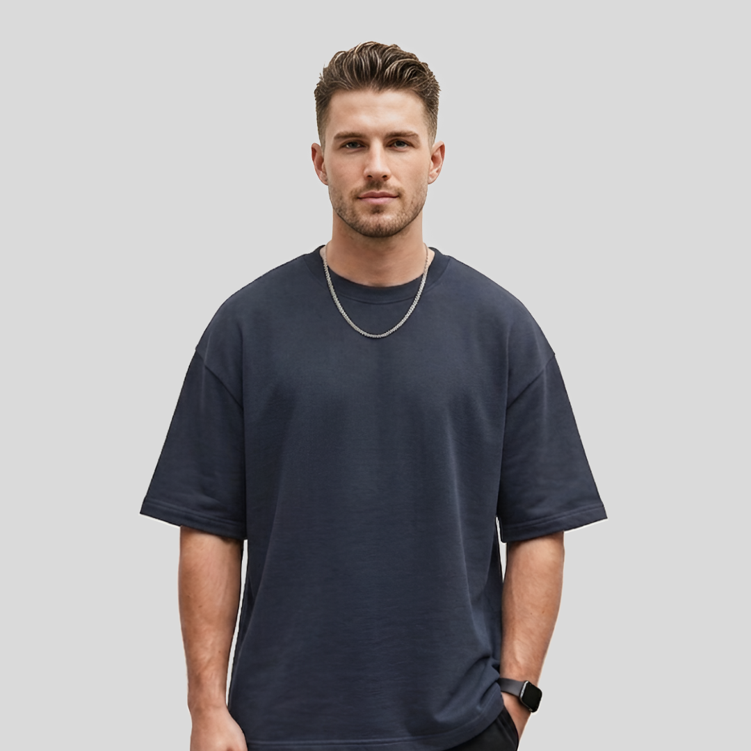 Elossette Essential Oversized Black Tee
